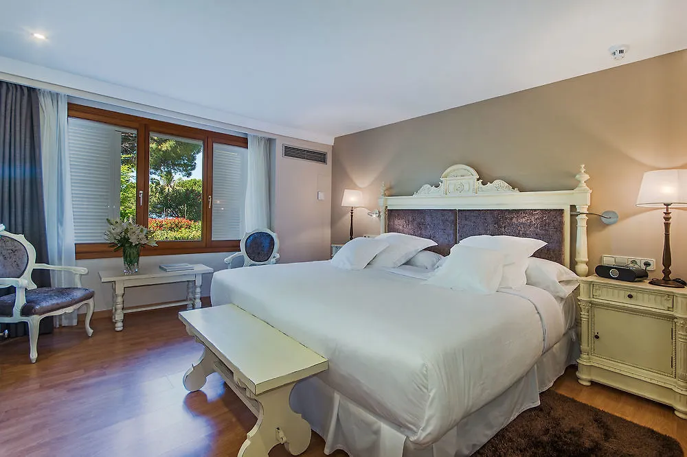 Formentor, A Royal Hideaway Hotel Поланко