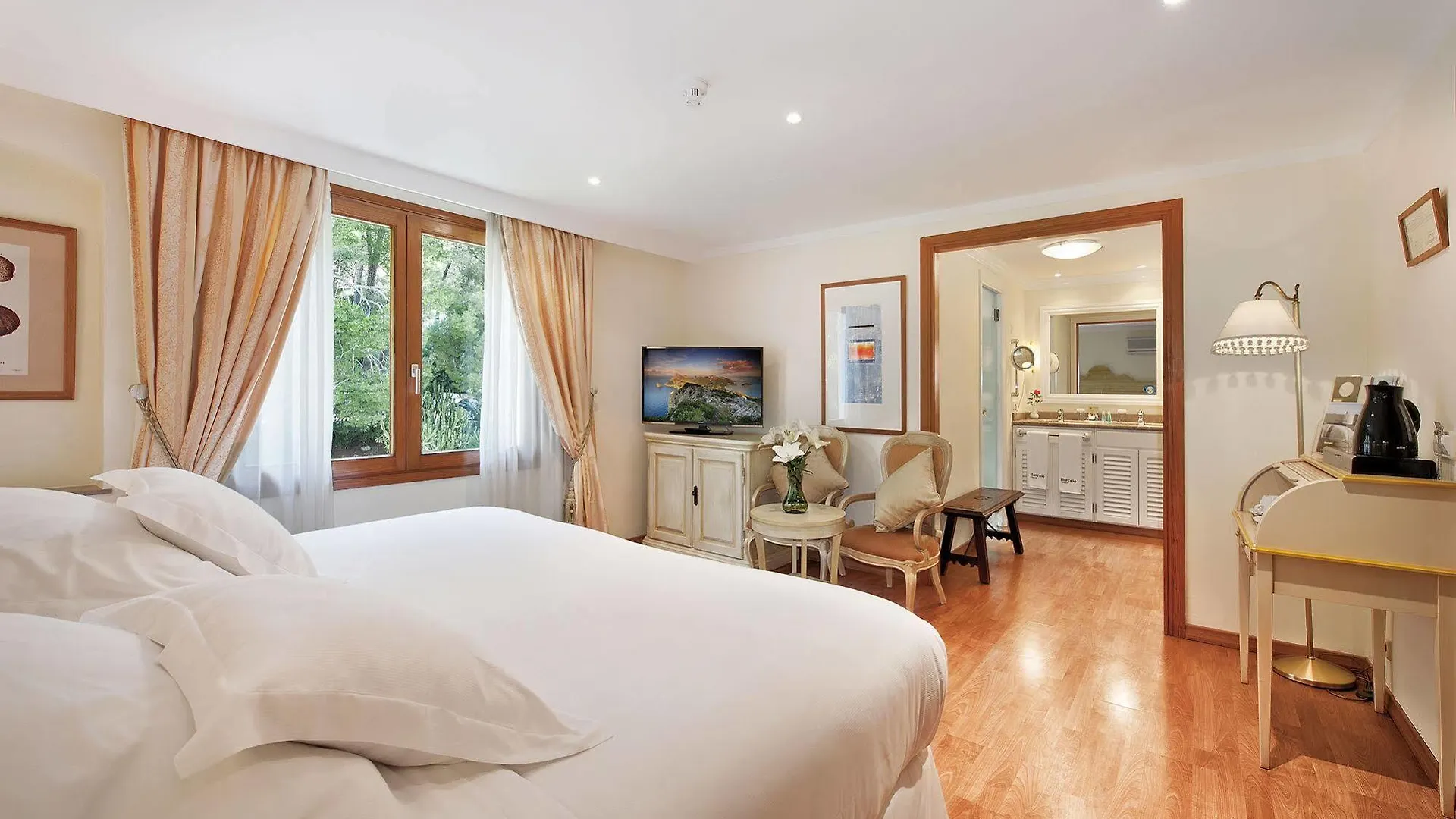 Formentor, A Royal Hideaway Hotel Поланко