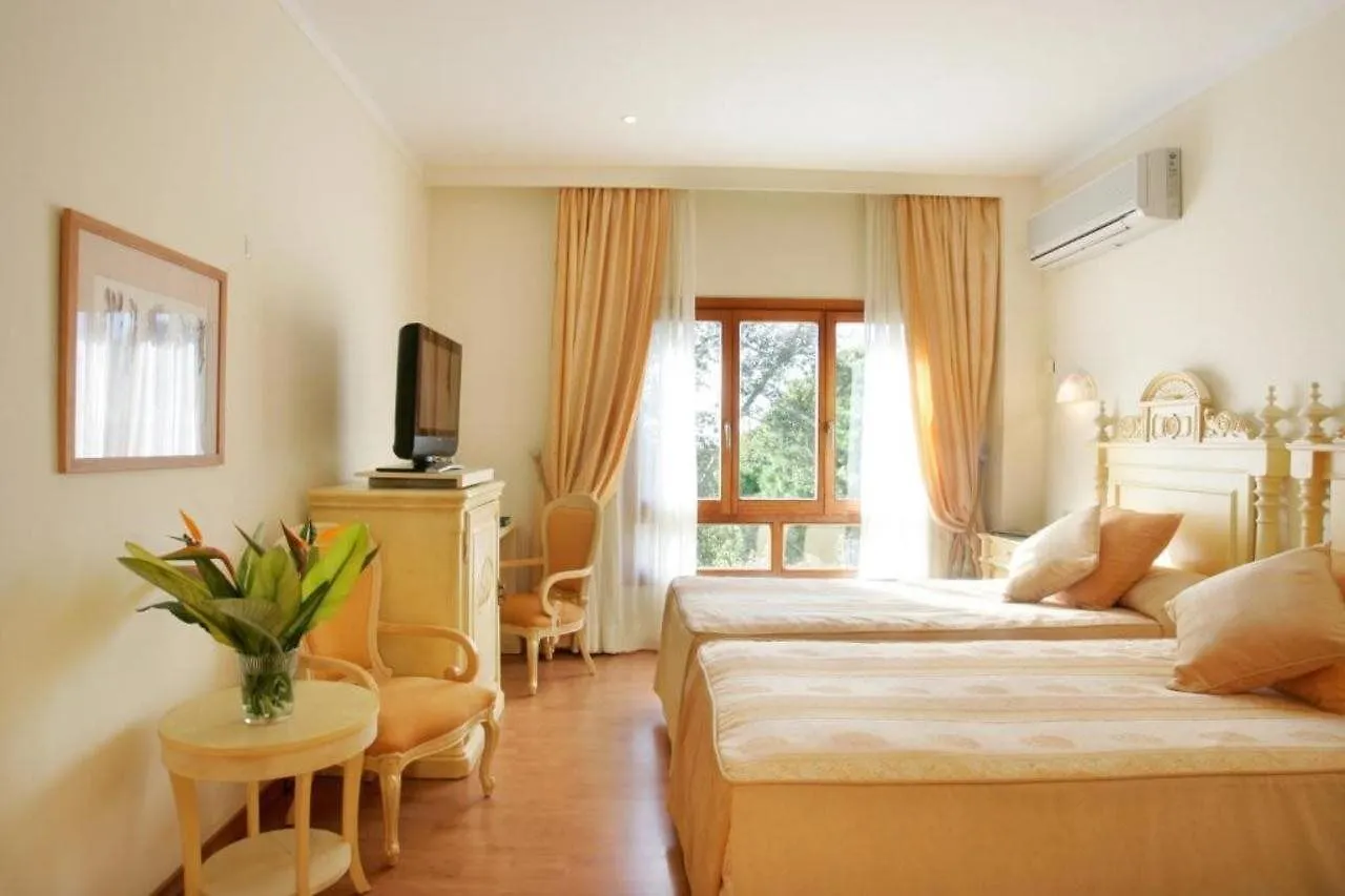 Formentor, A Royal Hideaway Hotel Поланко